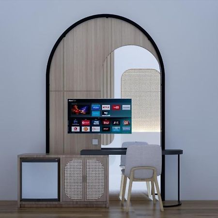 Hotel Besar Пурвокерто Екстер'єр фото